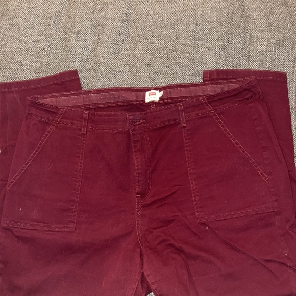 Levi’s Classic 511 Chinos in Burgundy Sz 18 - Picture 6 of 6